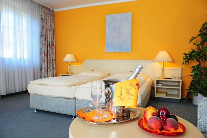 Room 7 of 31