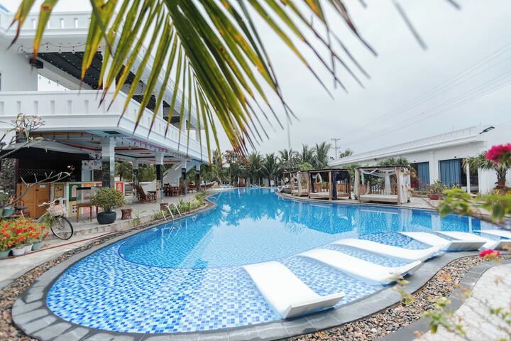 Suoi TIen Hills Hotel