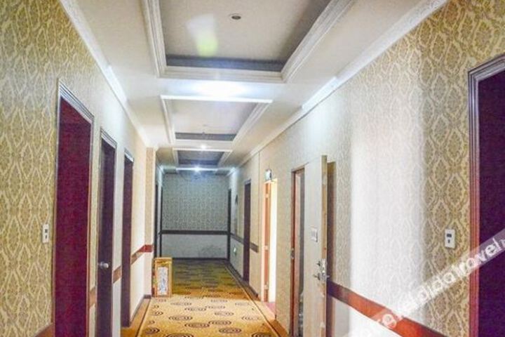 JinTing Hotel