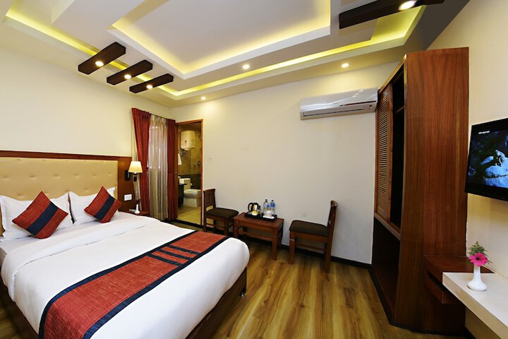 Room 96 of 339