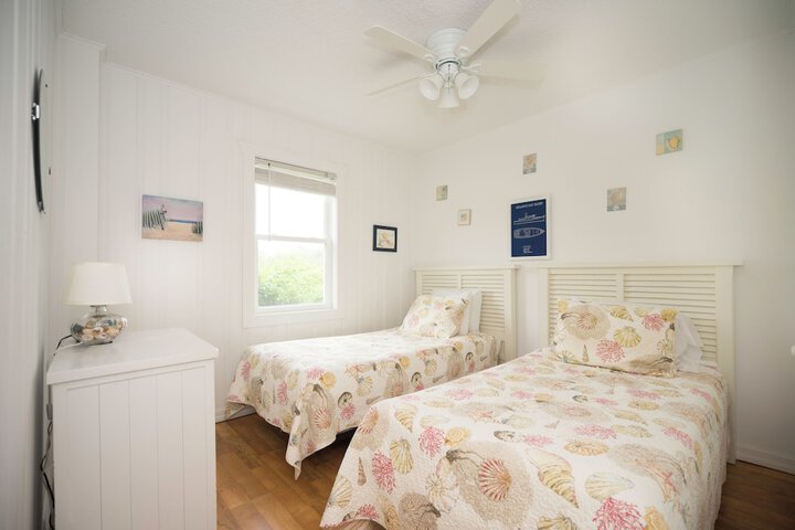 Room 74 of 179