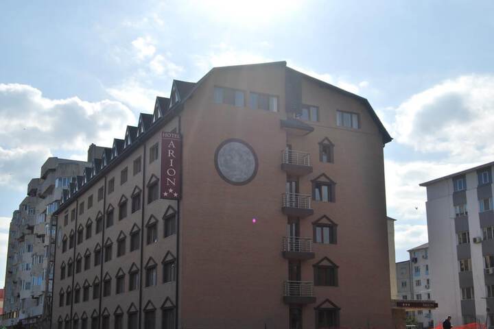 Hotel 52 of 53