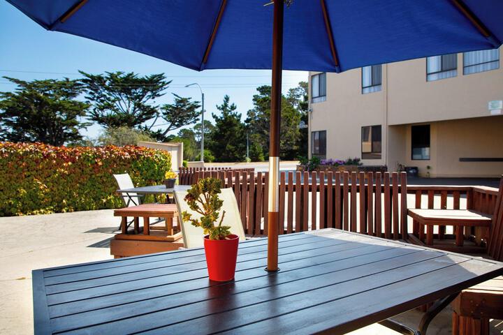 Terrace/Patio 7 of 9