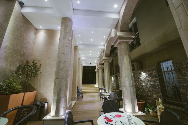 Terrace/Patio 46 of 103
