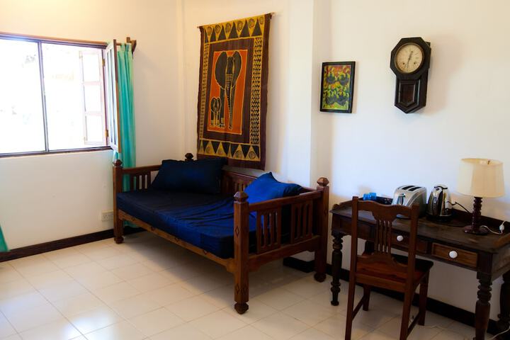 Room 20 of 46