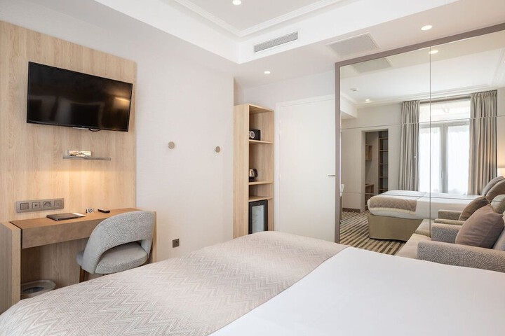 Room 31 of 72