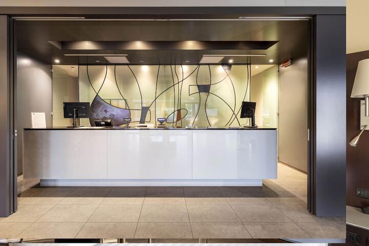 Lobby Entry