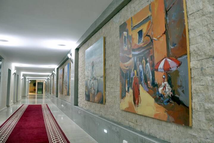 Ballroom/Hall 35 of 41