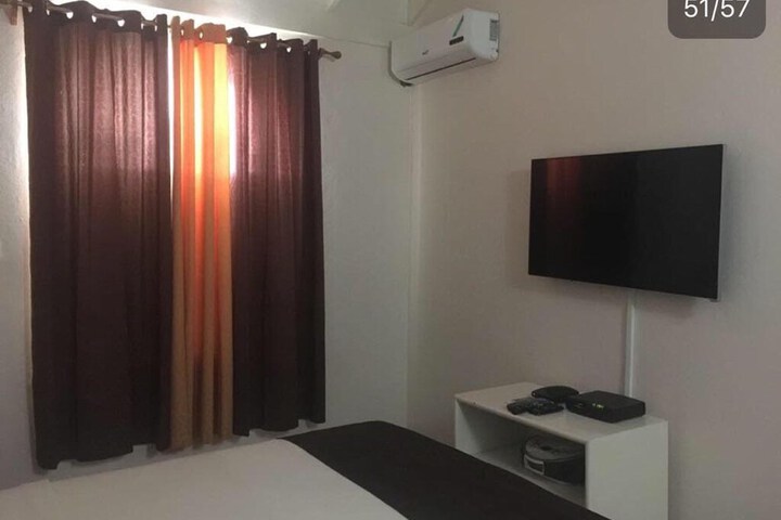 Room 3 of 31