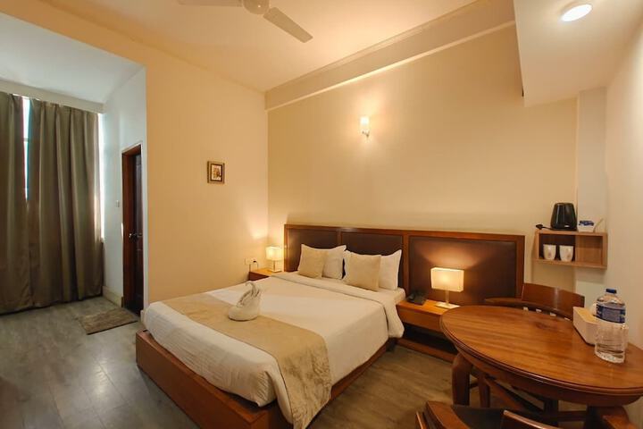 Room 15 of 82