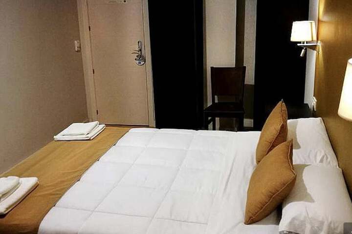 Room 22 of 101