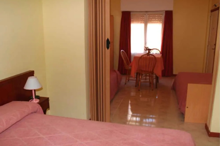 Room 3 of 22