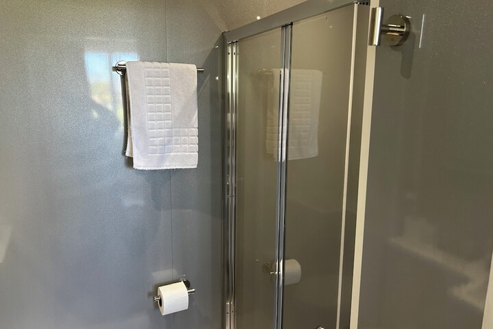 Room 62 of 68