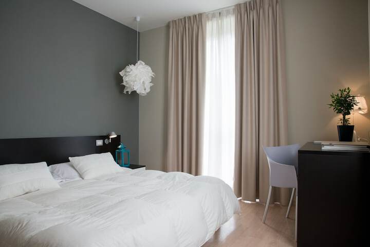 Room 5 of 22