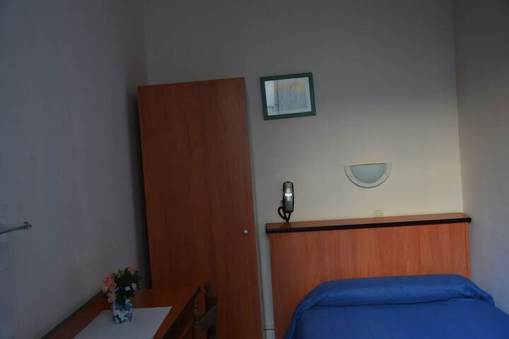 Room 31 of 70