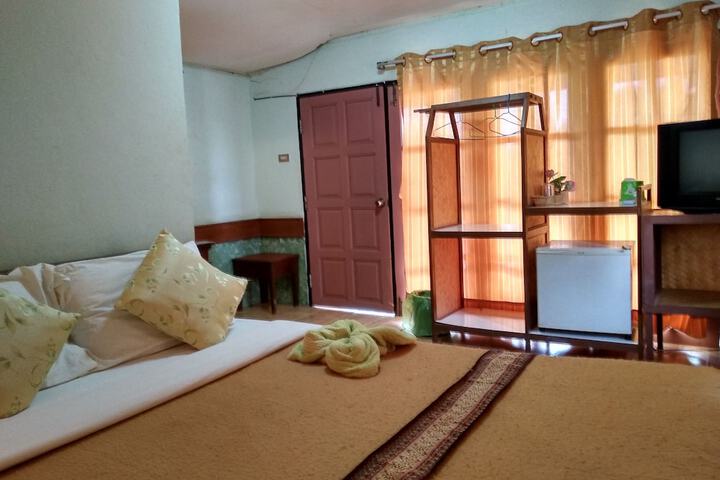 Room 5 of 46