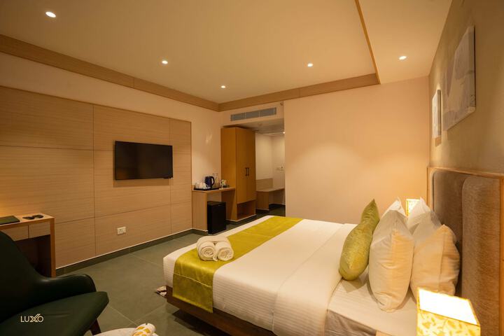 Room 12 of 41