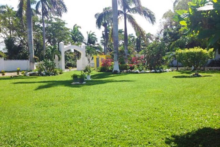 Exterior Photo