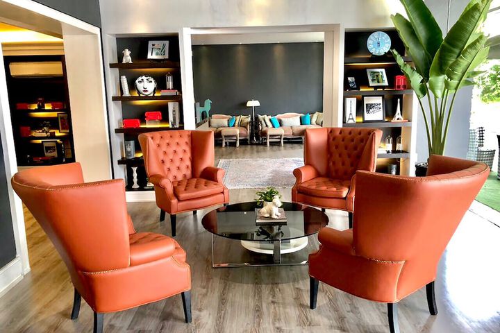 Guest Lobby
