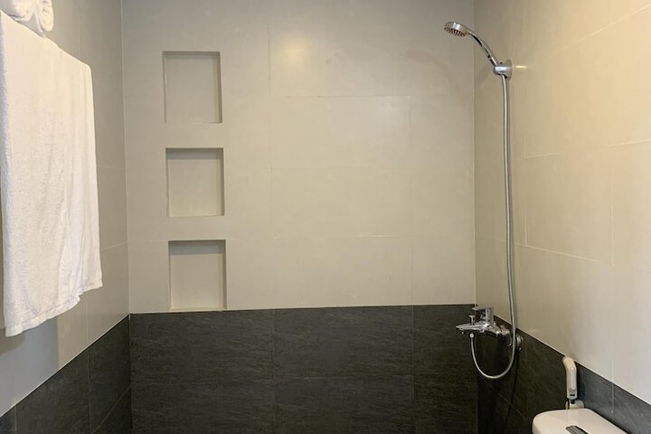 Room 28 of 36