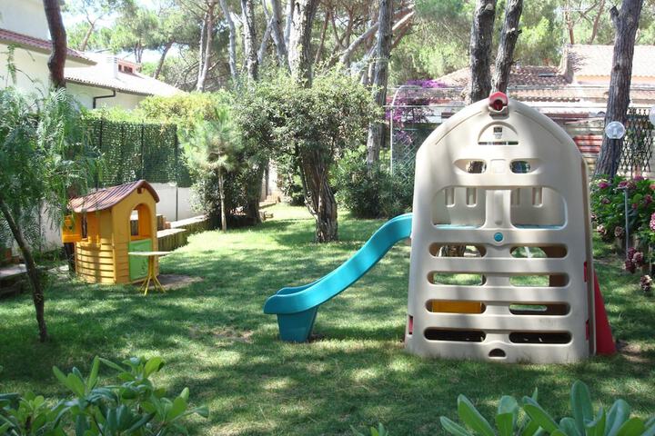 Childrens Activities 23 of 50