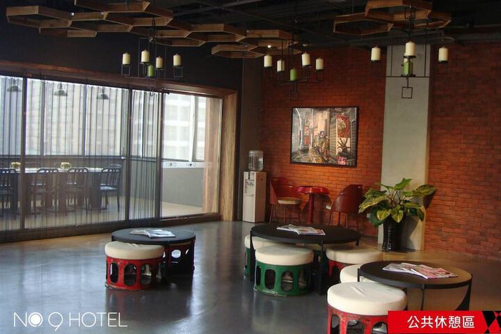 Hotel Interior 5 of 86