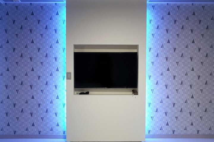 Room 16 of 150