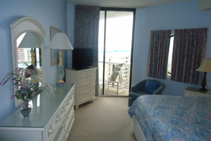 Room 4 of 123