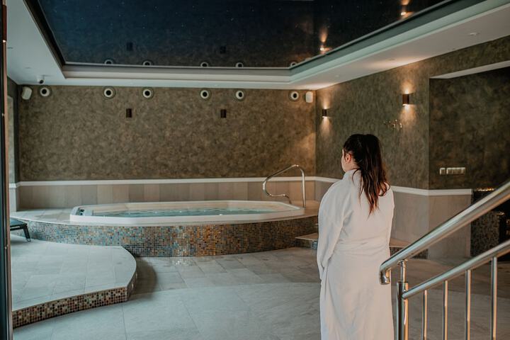 Spa 53 of 75
