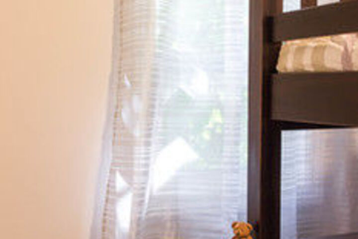 Room 9 of 21