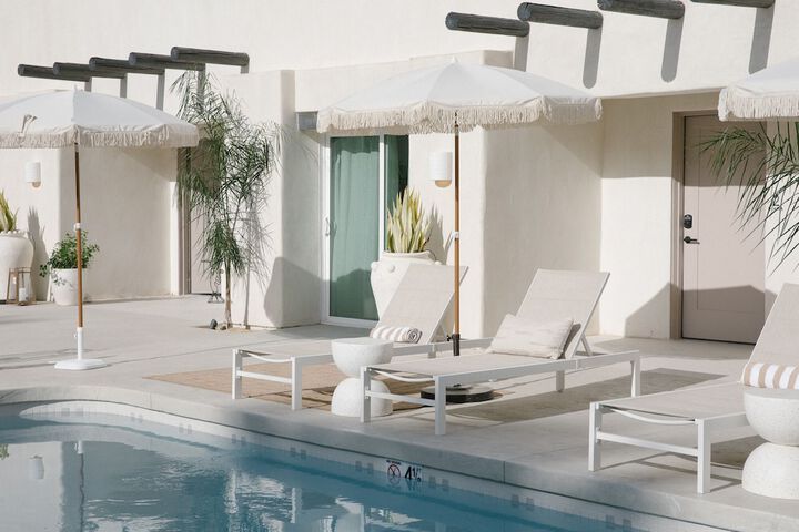 Pool 59 of 115