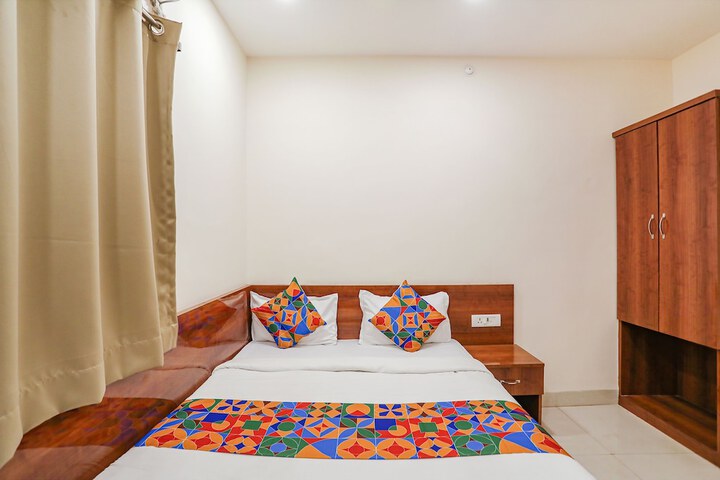 Room 20 of 24