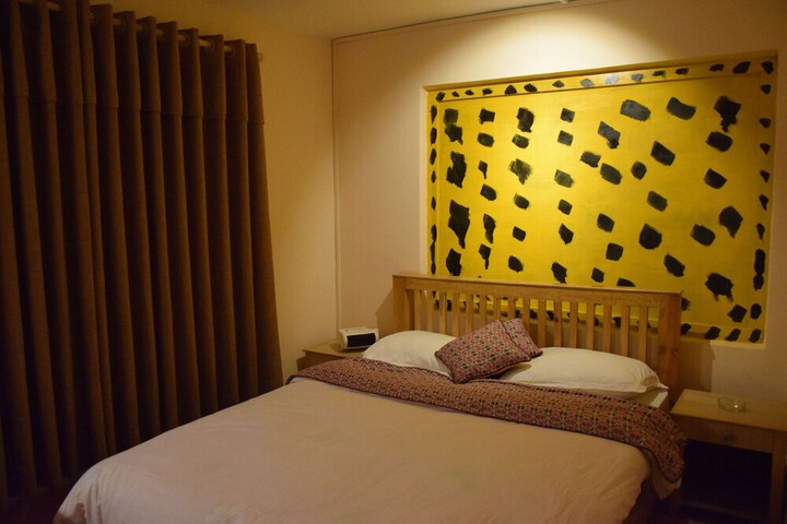 Room 9 of 31