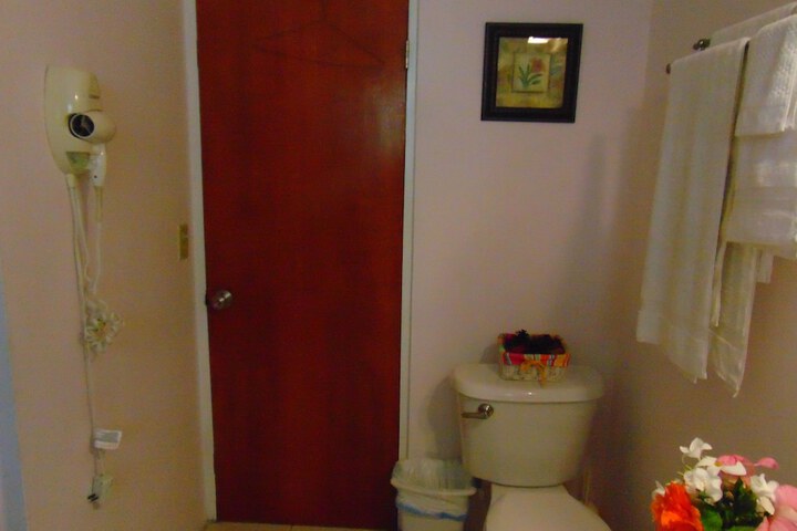 Room 104 of 193