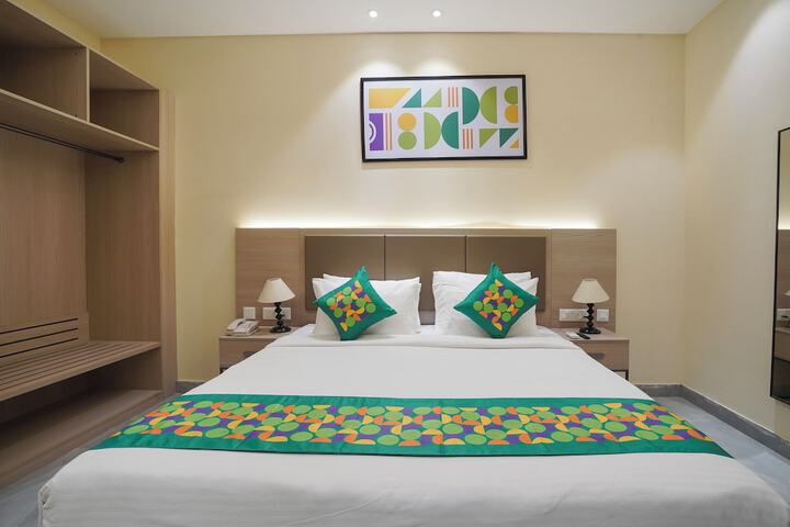 Room 8 of 47