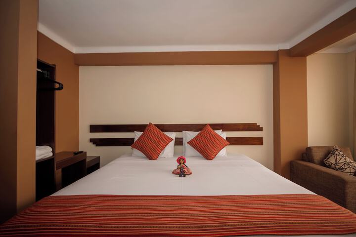 Room 23 of 96
