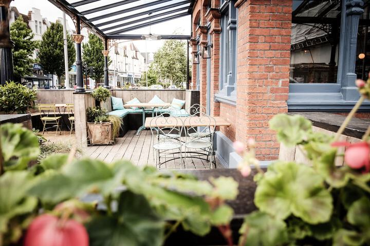 Terrace/Patio 170 of 171