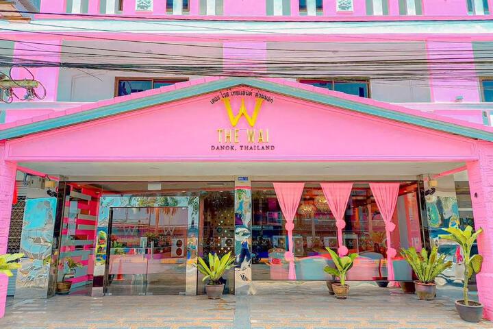 The Wai Hotel Danok