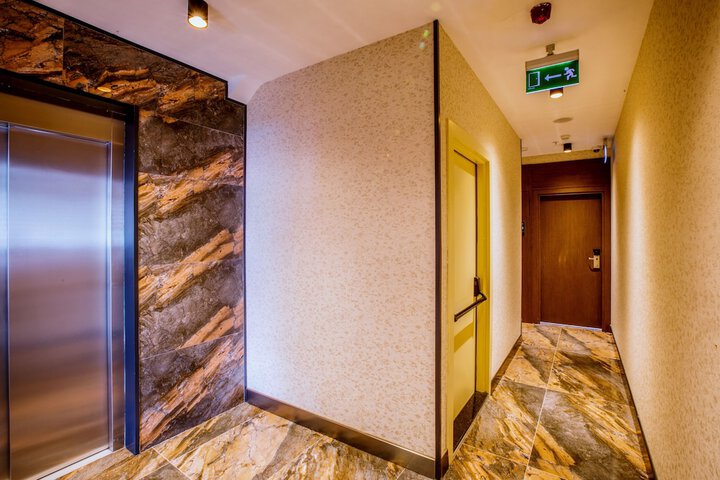 Ballroom/Hall 57 of 58