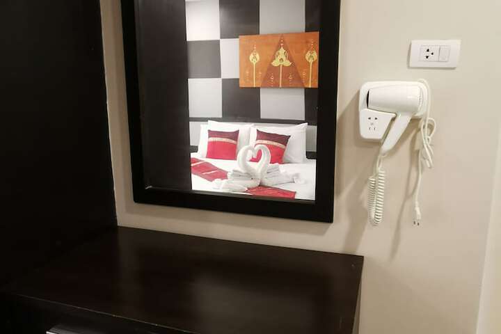 Room 19 of 45