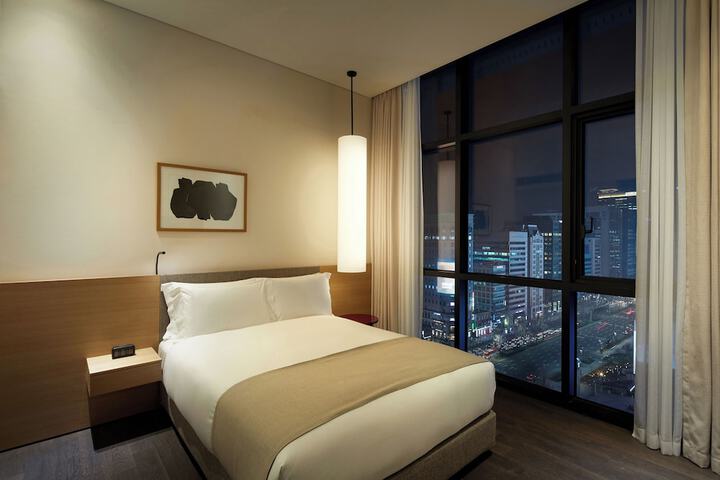Room 19 of 56
