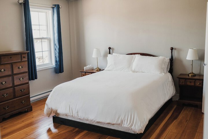 Room 8 of 22