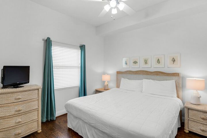 Room 7 of 36