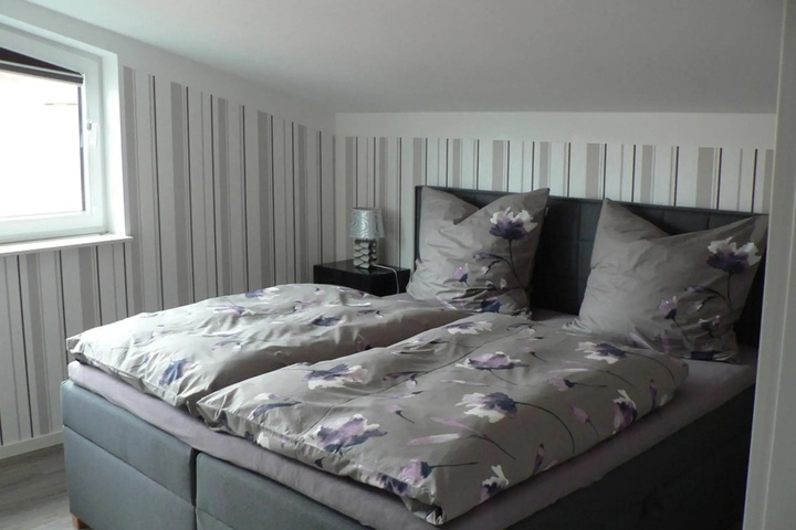 Room 3 of 13
