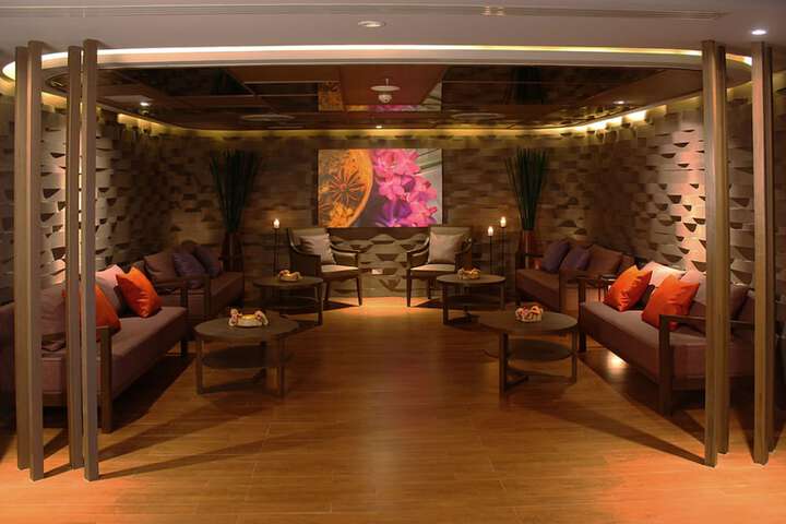 Room 43 of 67