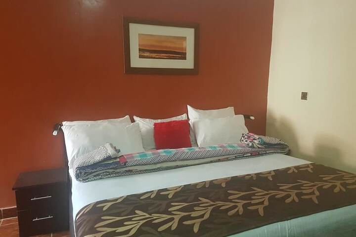 Room 8 of 20