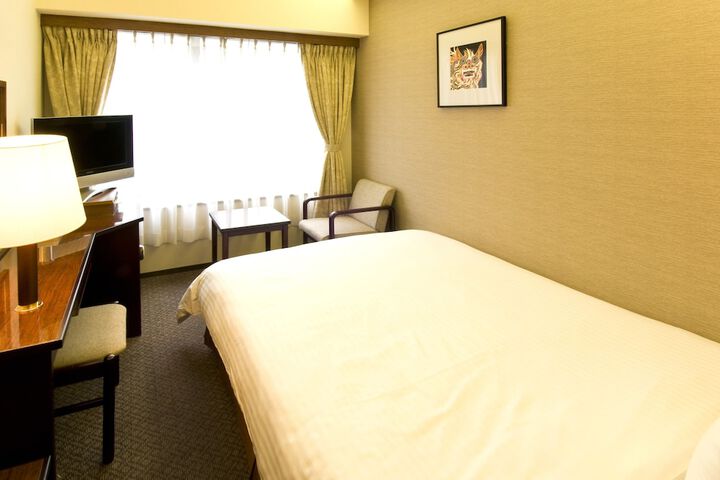 Room 4 of 59