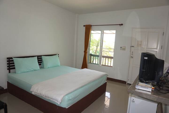 Room 12 of 31