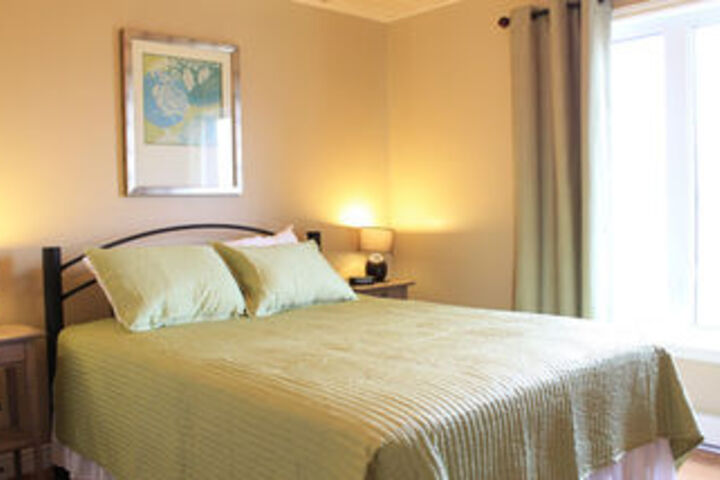 Room 5 of 14