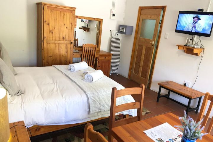 Room 6 of 61